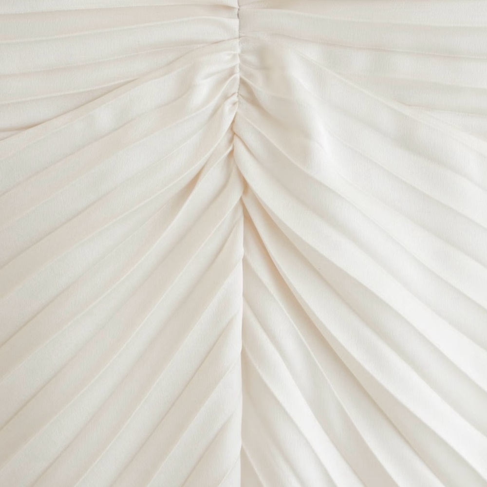 NWT - The A&F Giselle Sunburst Pleated Maxi Dress - Picture 5 of 11